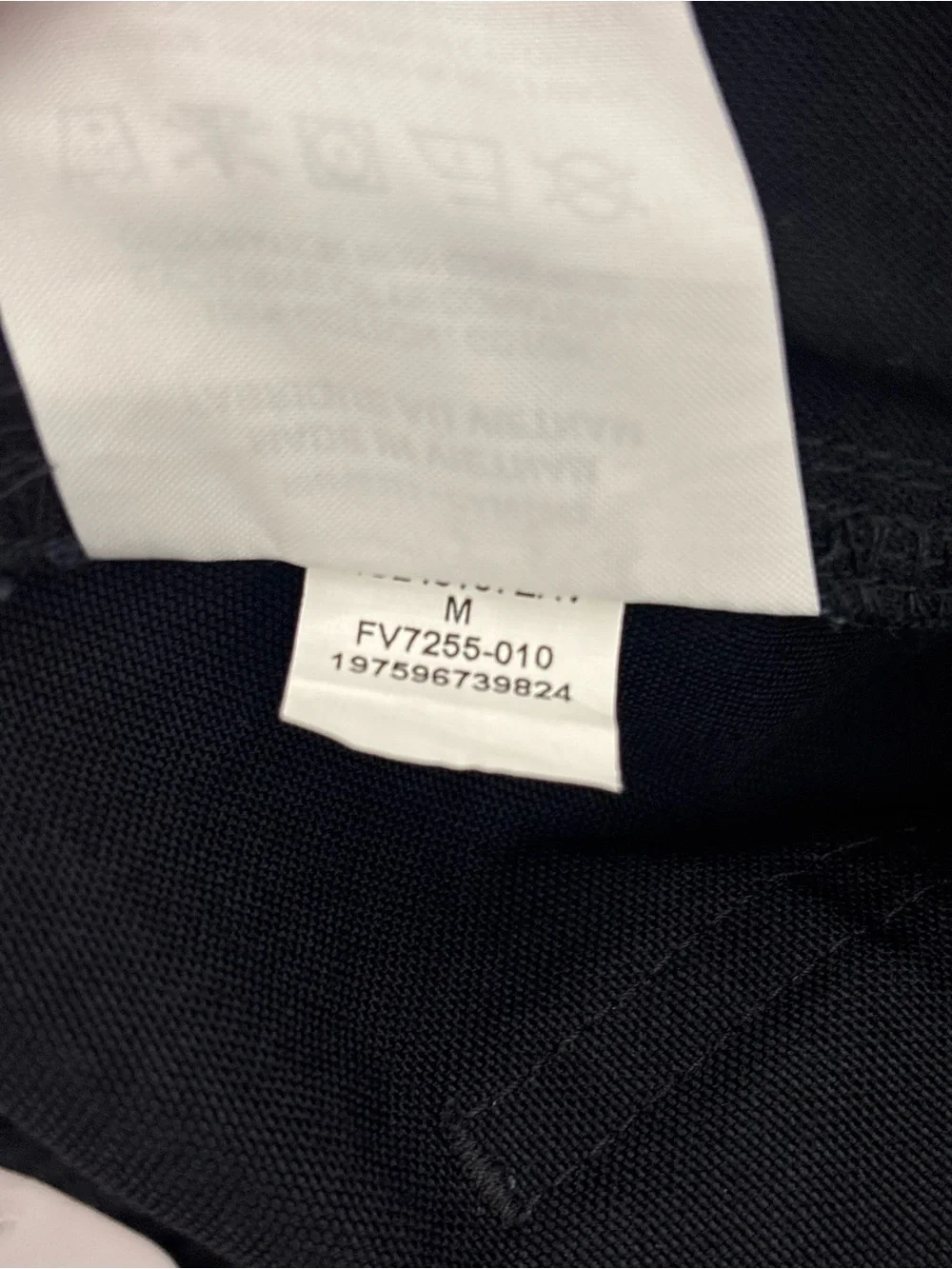 Jordan Black Cargo Pants with Subtle JumpMan logo FV7255-010 Men’s size M NEW